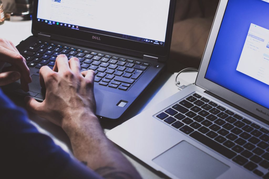 Cum arată o zi de muncă productivă când stăpâneşti instrumentele digitale Cum arată o zi de muncă productivă când stăpâneşti instrumentele digitale